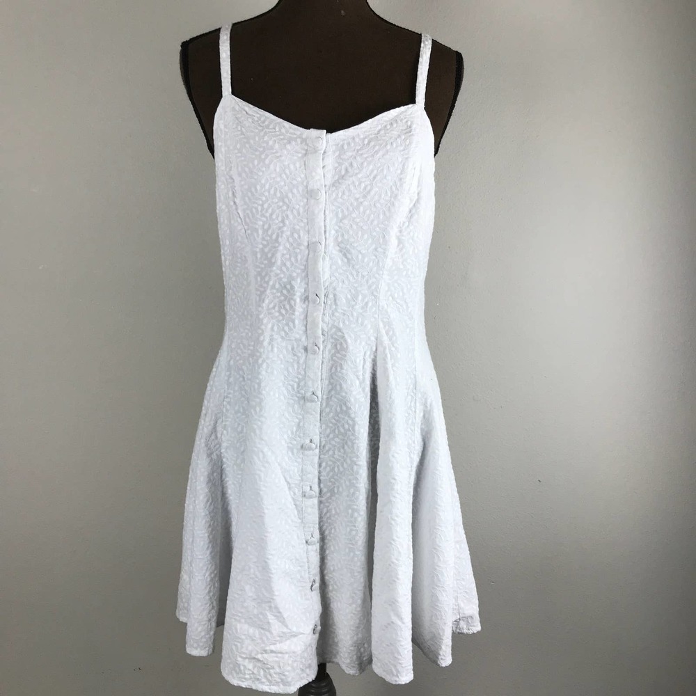 C & V Chelsea & Violet Button Front Embroidered Dress SZ L